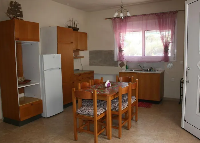 Kiki Stegna Appartement *