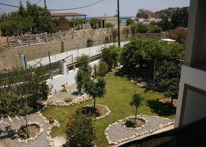 Kiki Stegna Апартаменты *