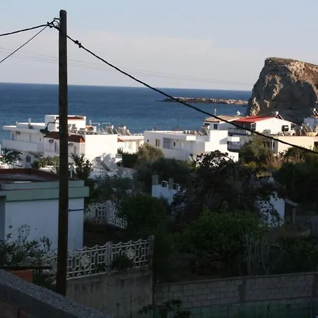 Kiki Stegna * Archangelos (Rhodes)